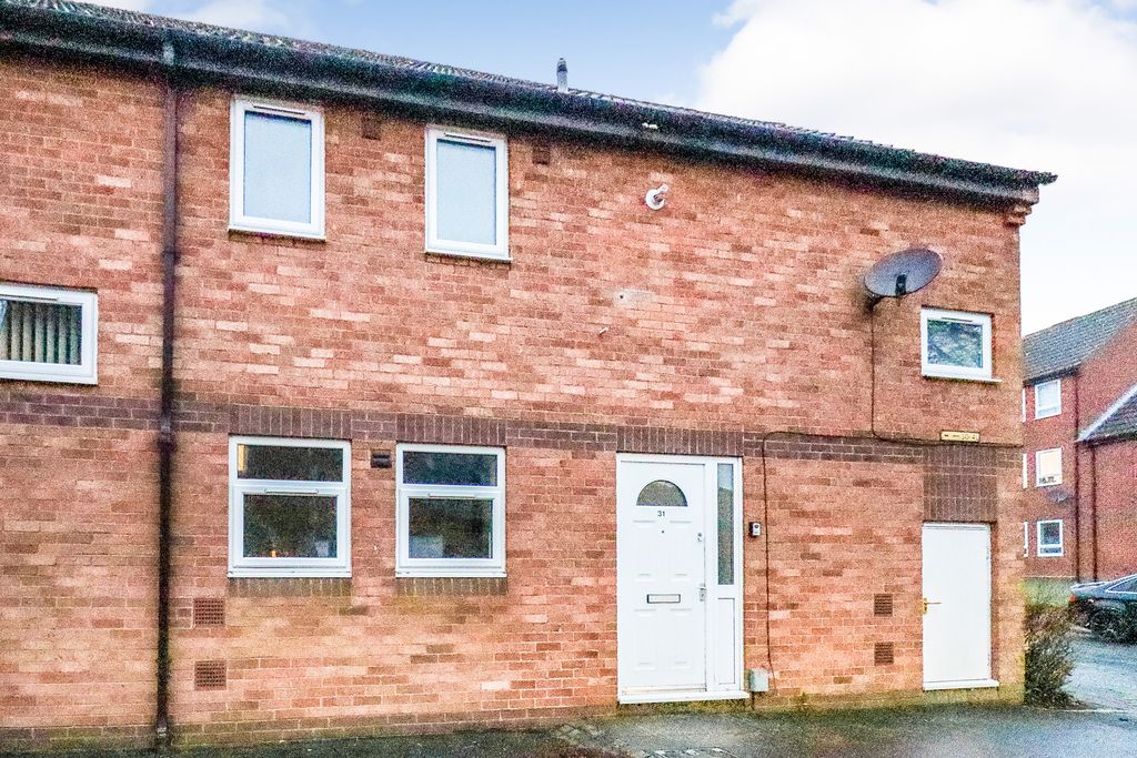 Property photo 1 of 3 31 Skoner Road, Norwich, Norfolk, Nr5 9Ax