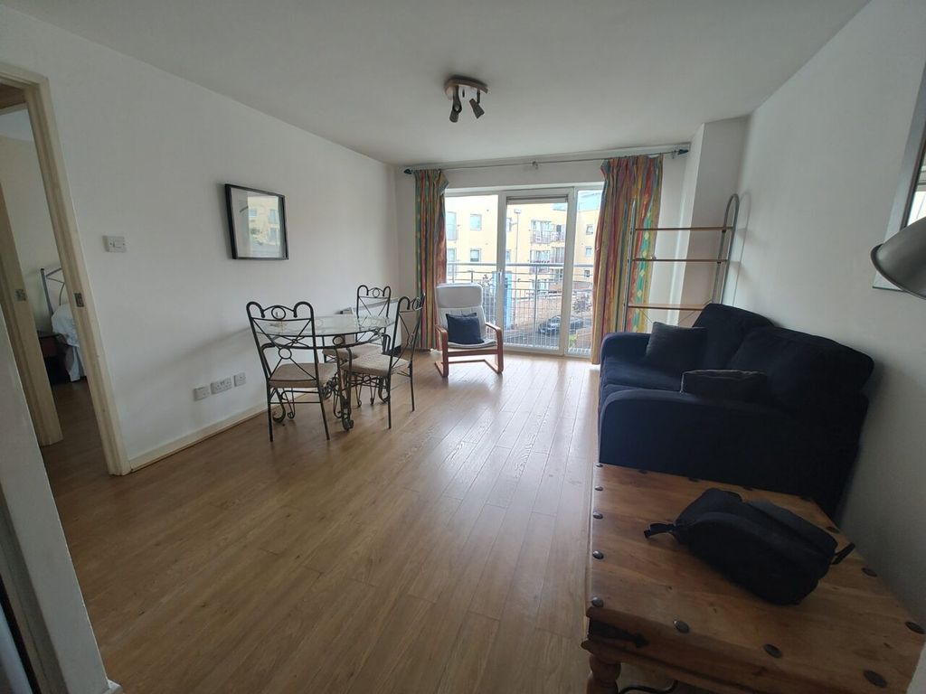 Property photo 3 of 9