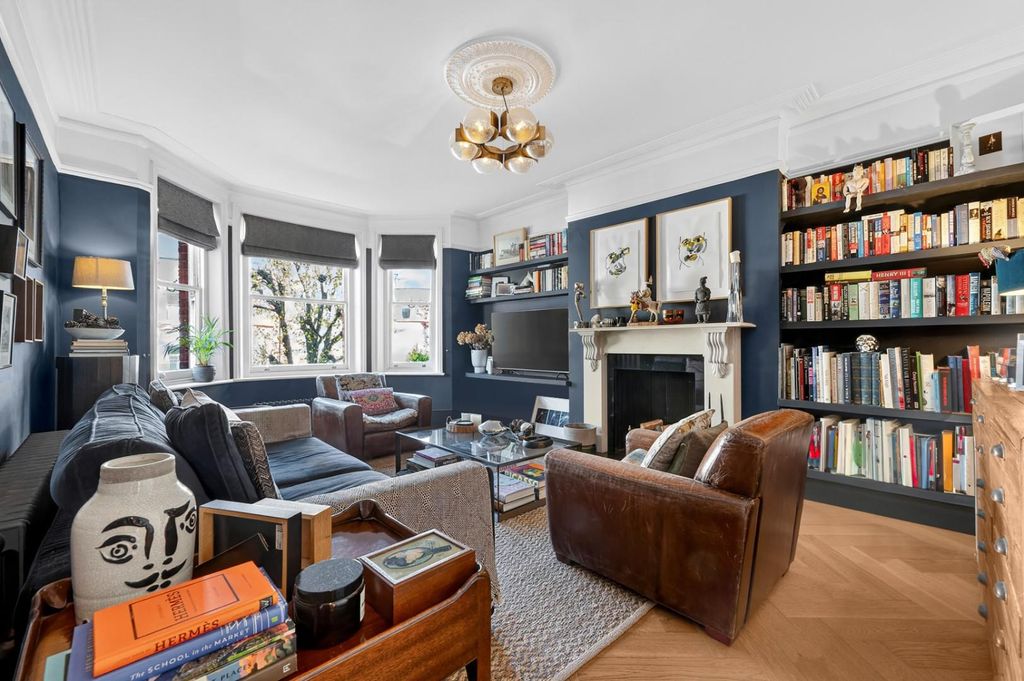 Property photo 2 of 12 Reception