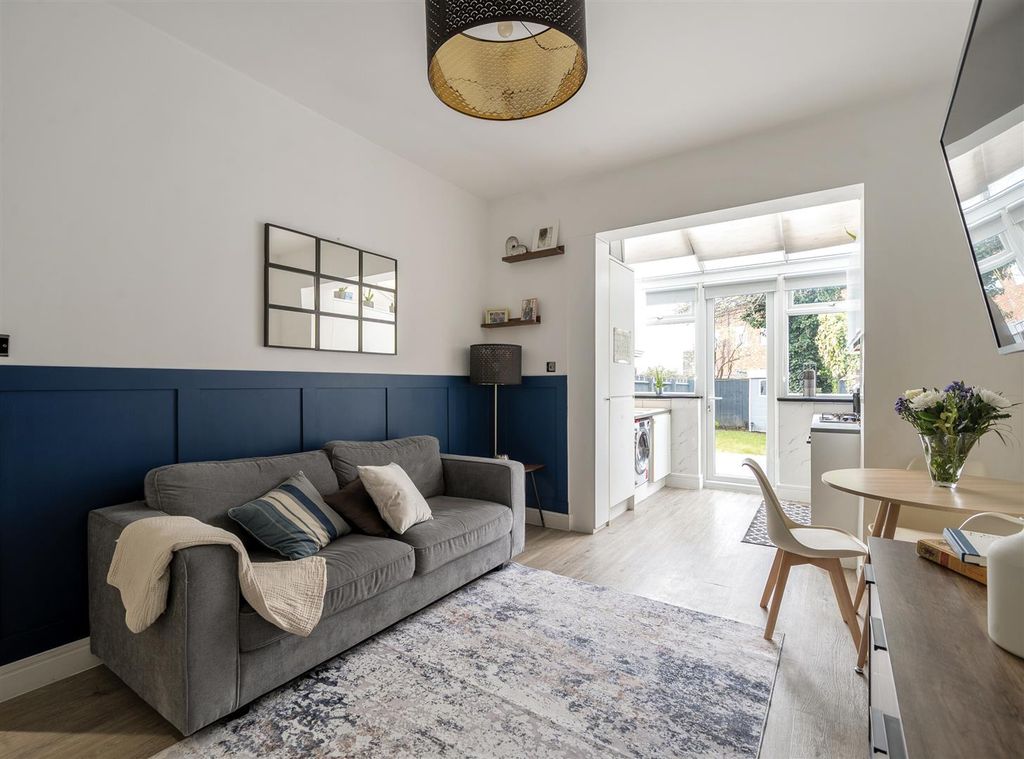 Property photo 3 of 18 19670187 (14).Jpg