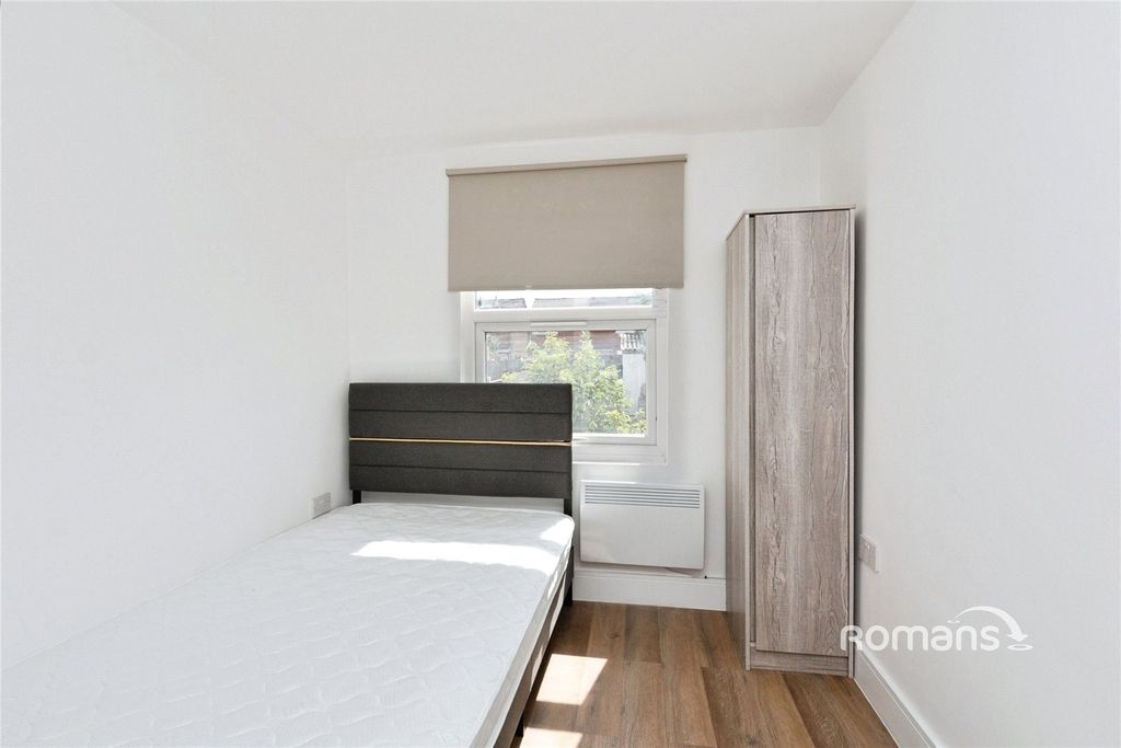 Property photo 2 of 8 Picture No. 03
