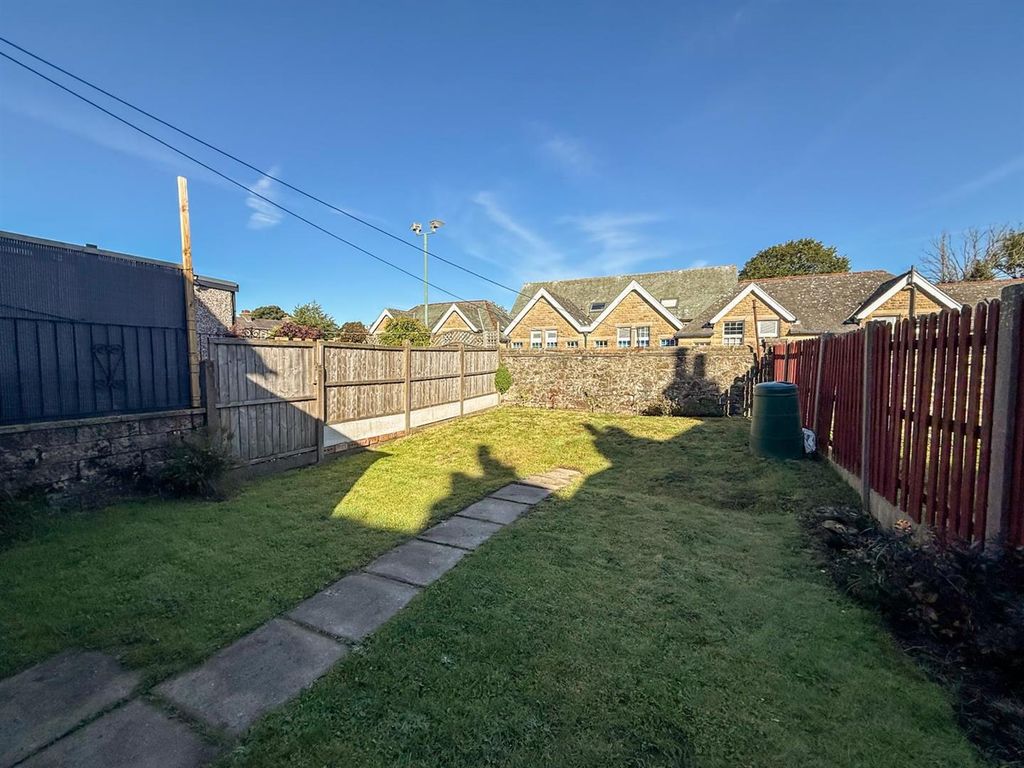 Property photo 3 of 13 Exterior