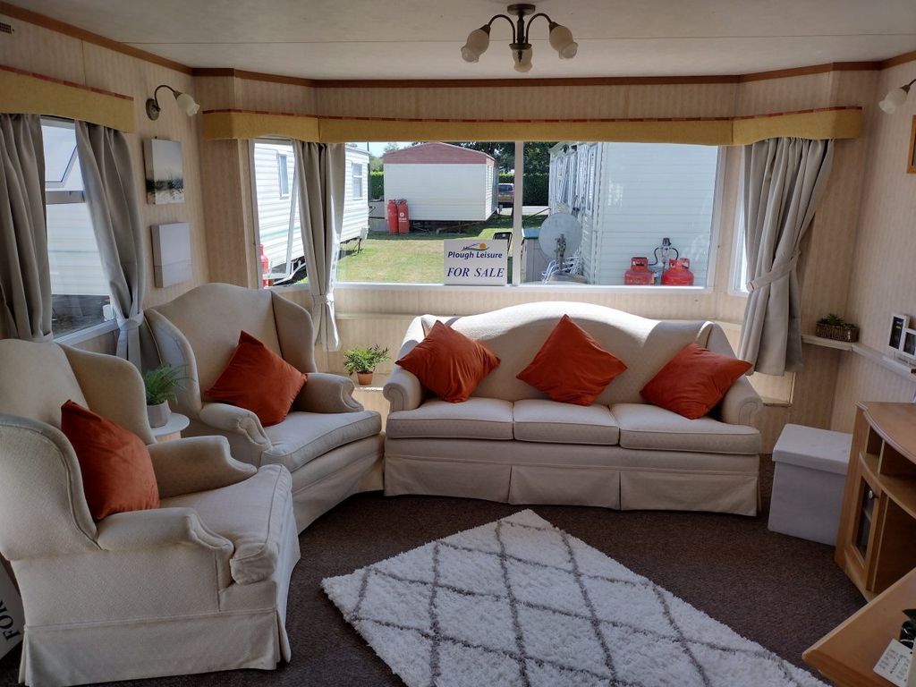 Property photo 2 of 15 2729