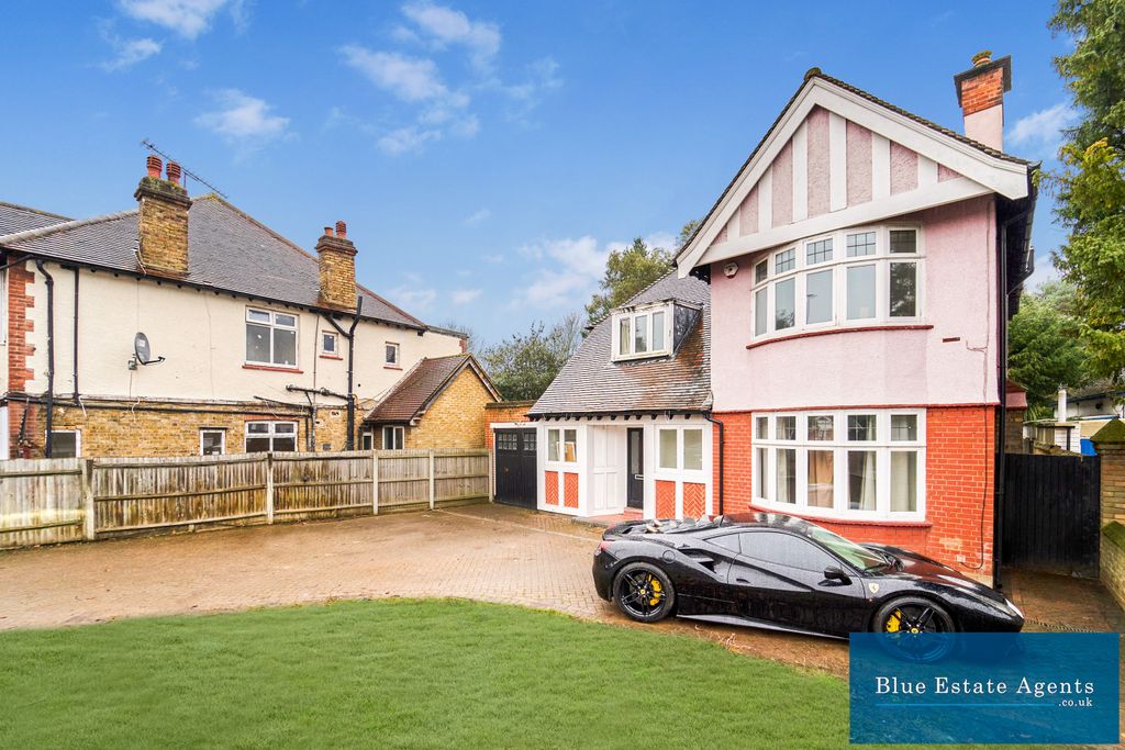 Property photo 2 of 49 Front Elevation