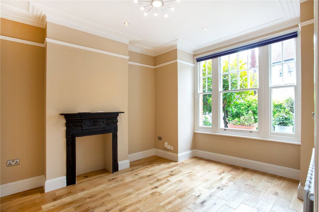Property photo 2 of 12 Reception Room