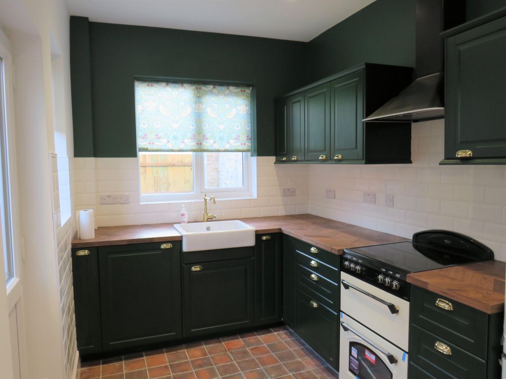 Property photo 2 of 9 View