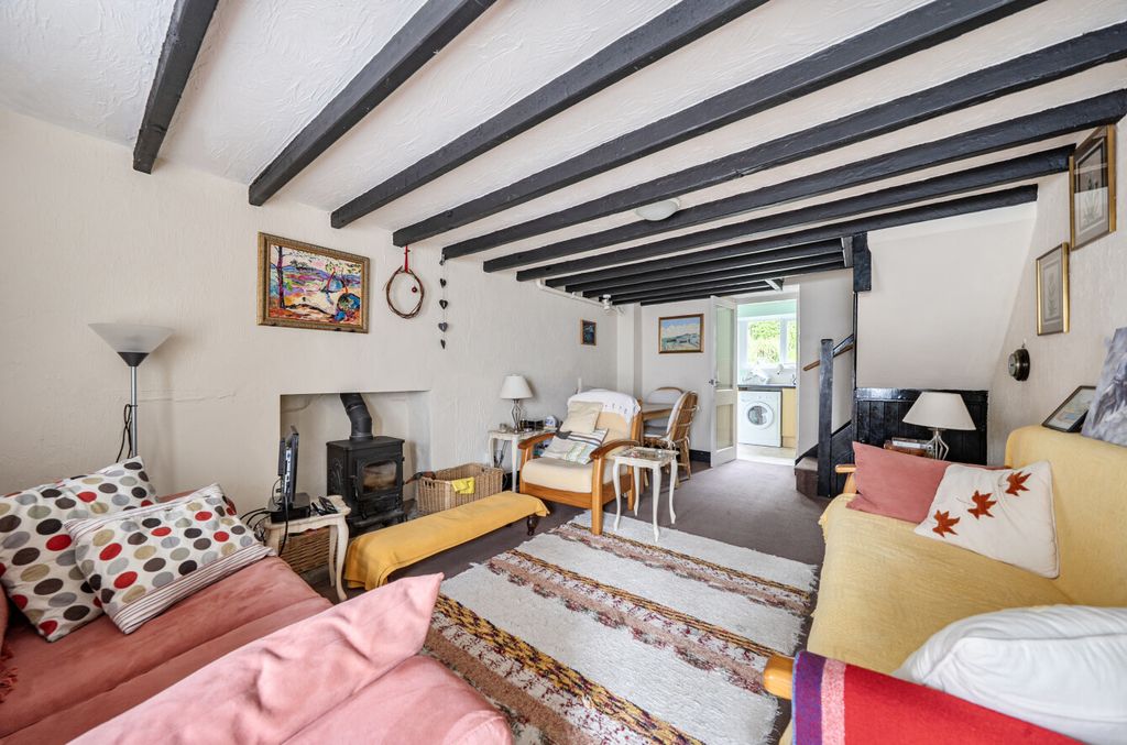 Property photo 2 of 20 1447993-20-69E660...