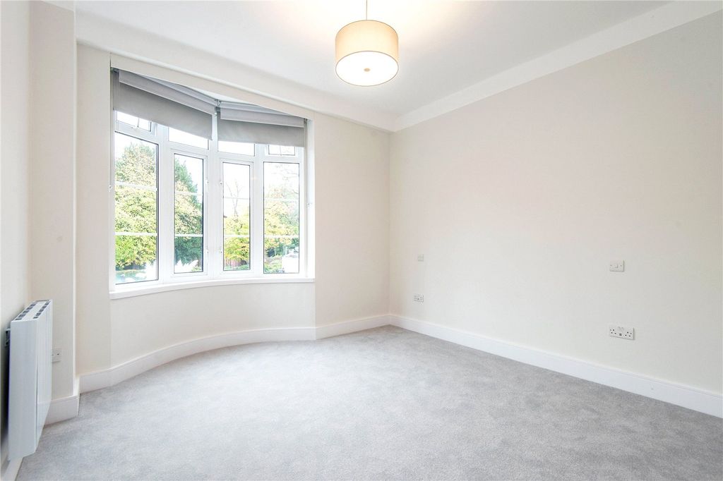 Property photo 2 of 13 Picture No. 02