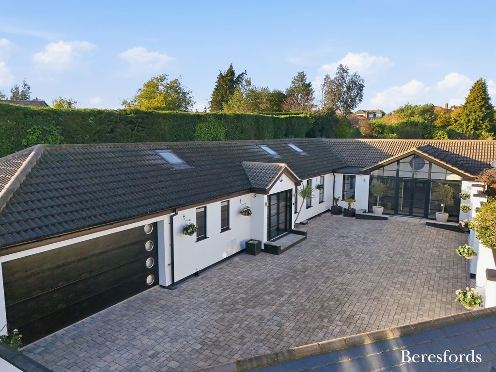 Property photo 1 of 20 Picture No. 63