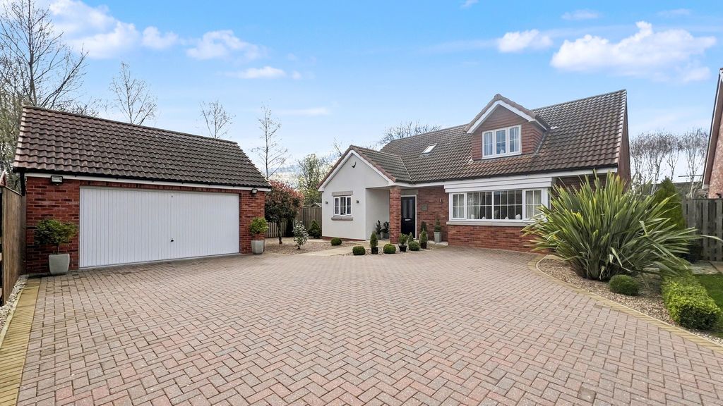 Property photo 1 of 38 Photo 1