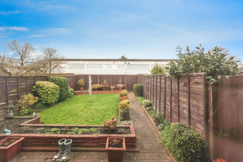 Property photo 2 of 17 Image