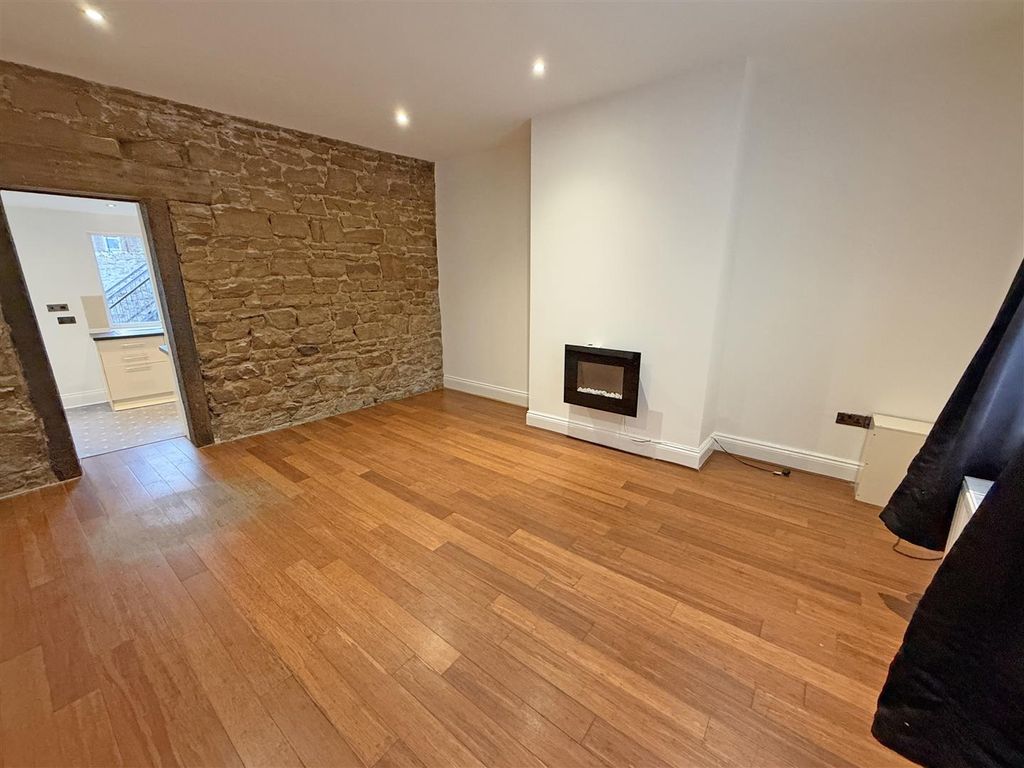 Property photo 3 of 10 Living Room A1.Jpg