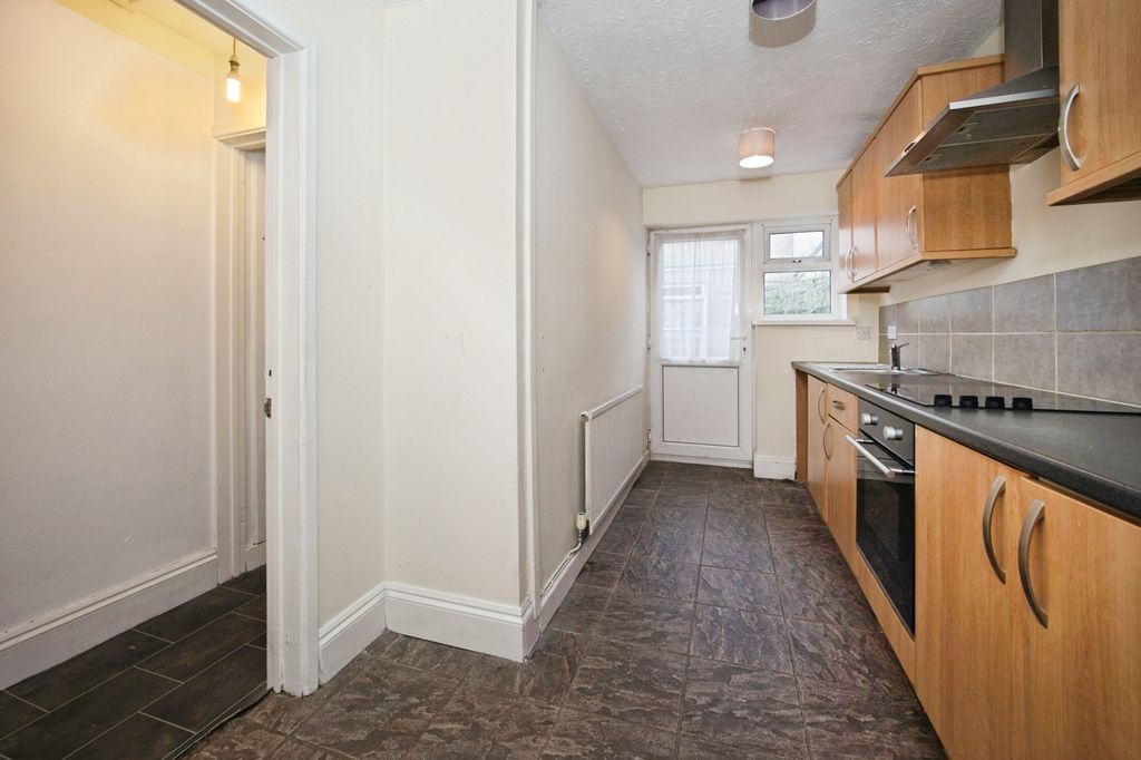 Property photo 3 of 13 Kitchen