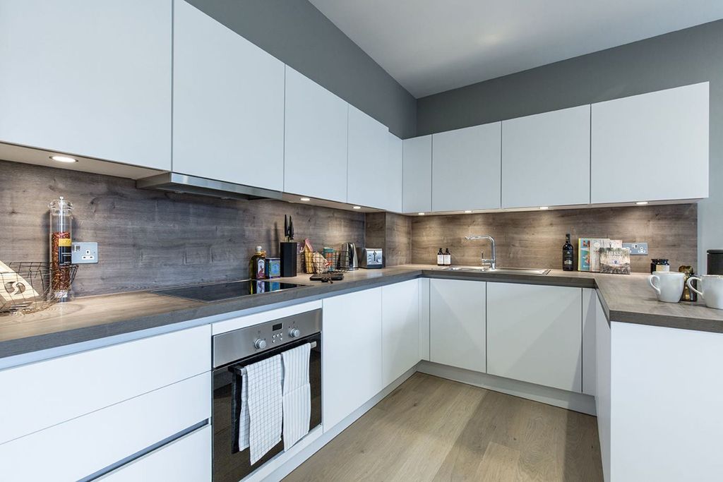 Property photo 1 of 13 Kitchen