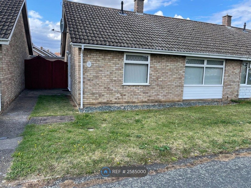 Property photo 1 of 25 Frontage And Front Lawn