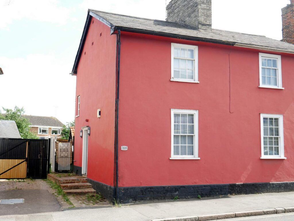 Property photo 1 of 1