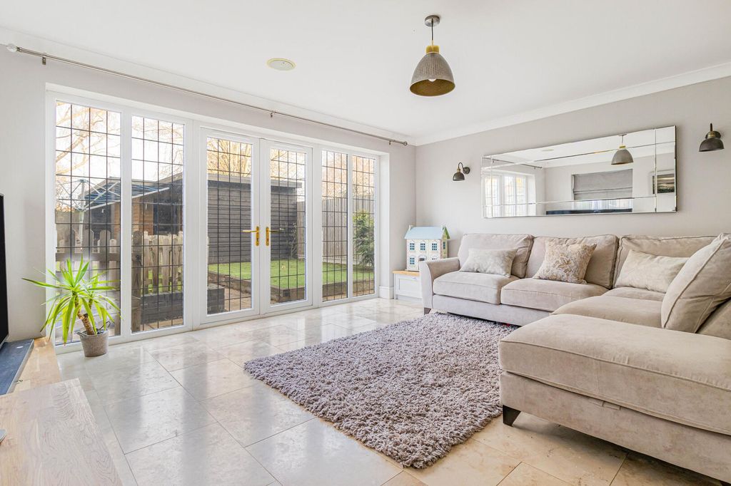 Property photo 3 of 40 30_70893-1.Jpg