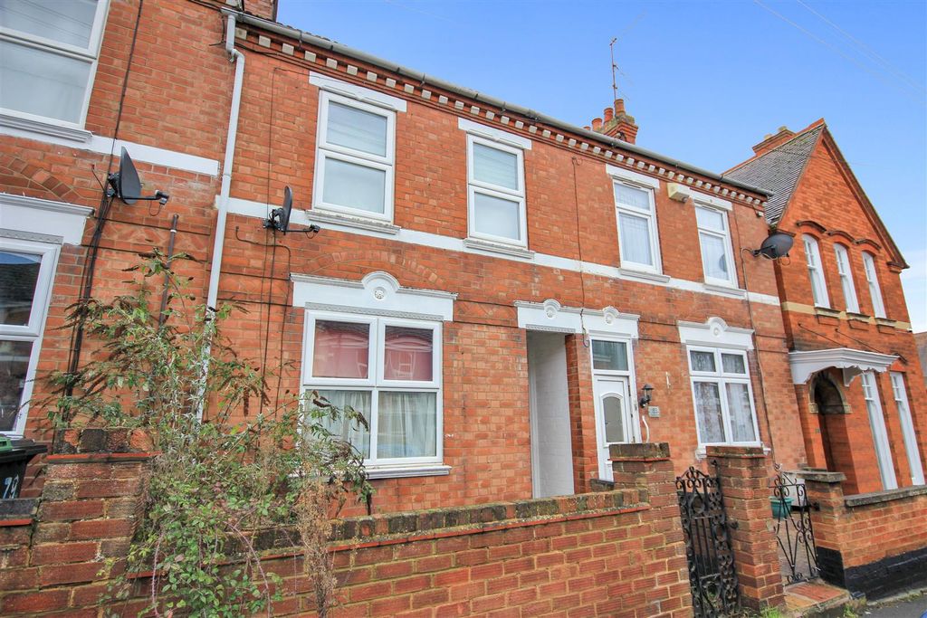 Property photo 1 of 11 Front.Jpg