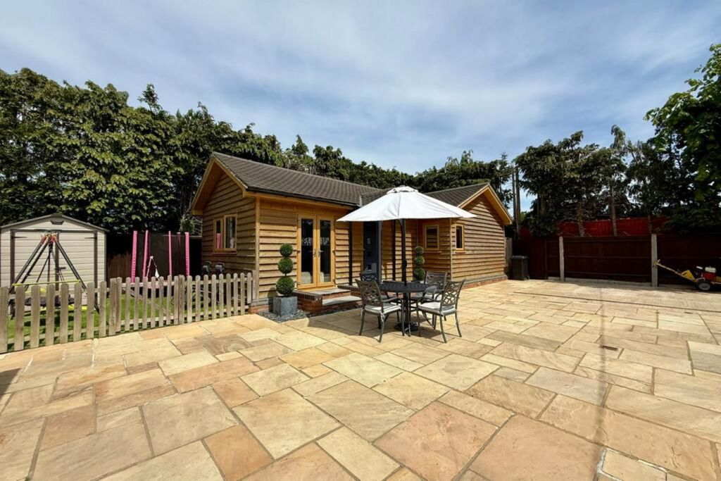 Additional image 33 of 7 bed detached bungalow for saleBangors Road North, Iver SL0
