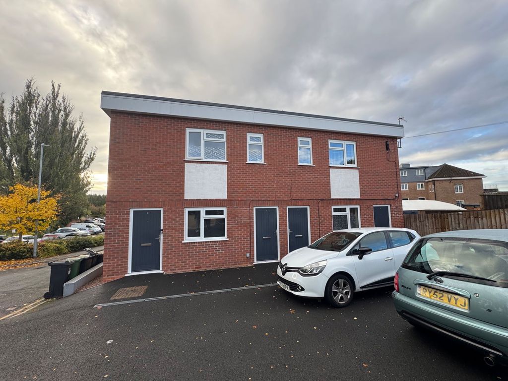 Property photo 1 of 4