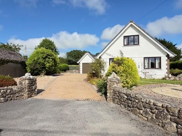 Property photo 2 of 25 The Gounds