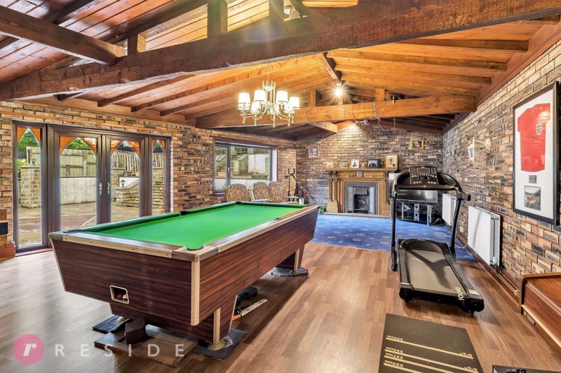 Property photo 3 of 34 Games Room