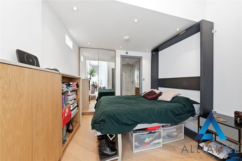 Property photo 3 of 7 Picture No. 07