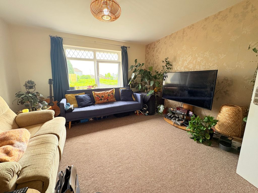 Property photo 2 of 23