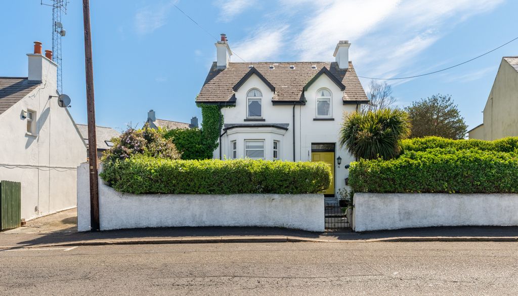 Property photo 1 of 51 013