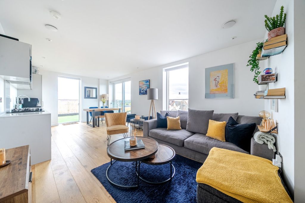 Property photo 1 of 10 Picture No. 11