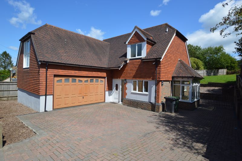 Property photo 1 of 11 Fe