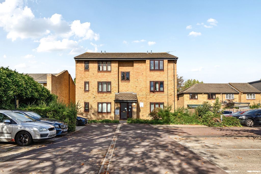 Property photo 1 of 9 1-6Abfec35B1F8c-1...