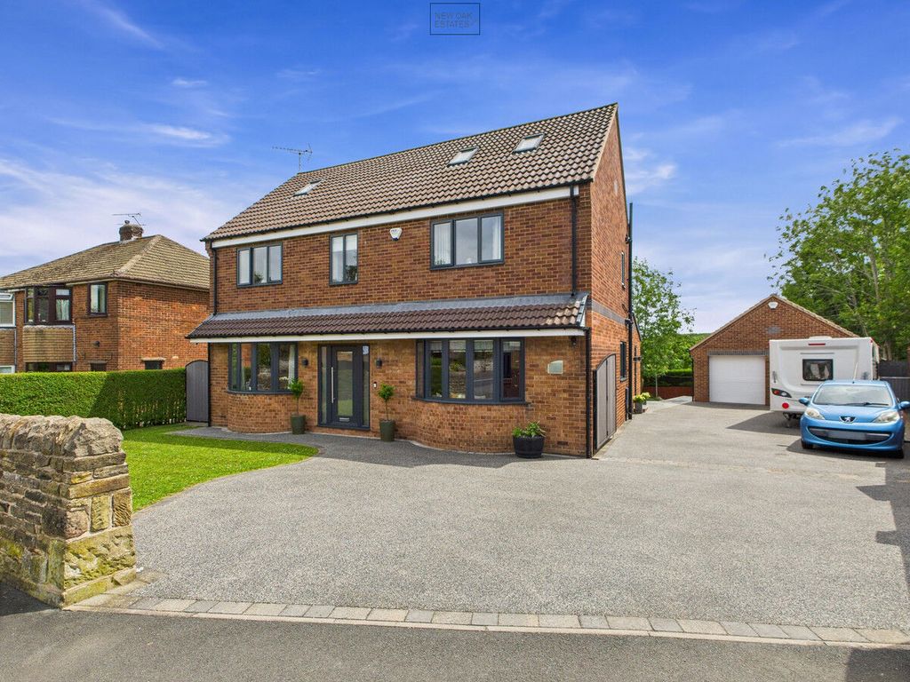 Property photo 2 of 44