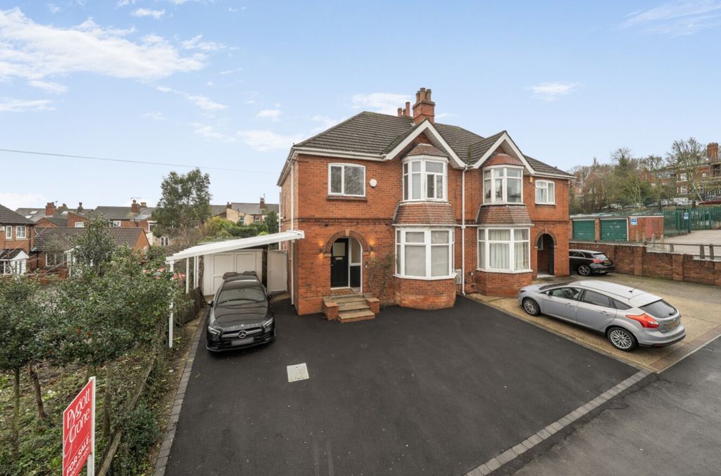 Property photo 1 of 25 1400500-1-6968d9379c8E6