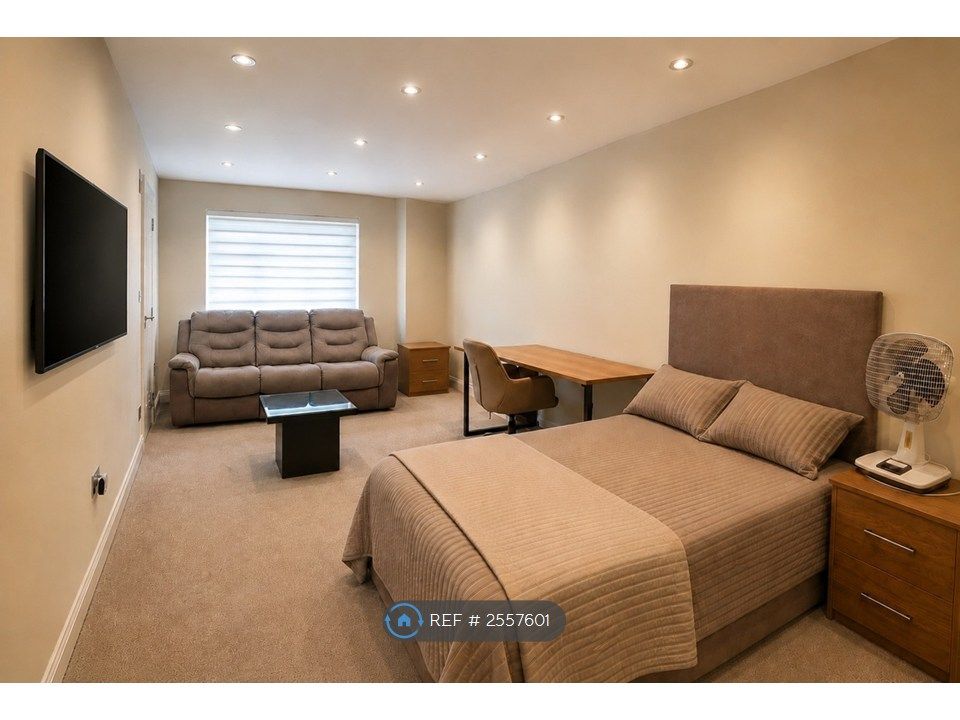 Property photo 1 of 4 Hotel Style Studio