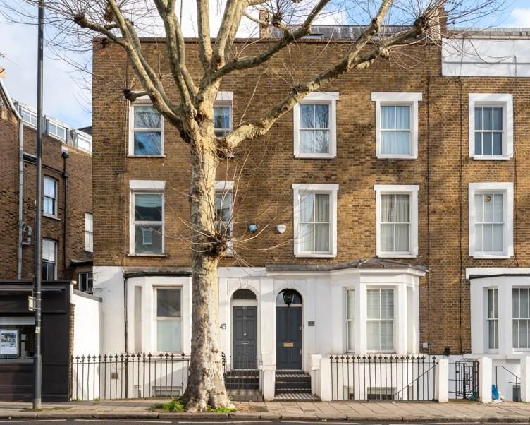 Property photo 1 of 14 Harfront.Jpg