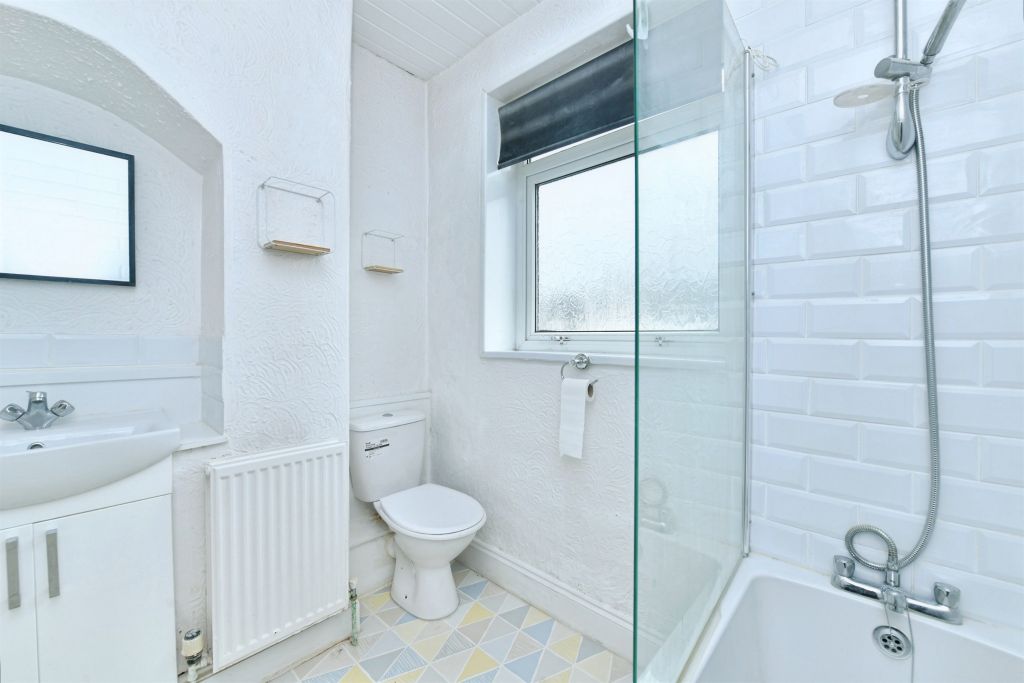 Property photo 3 of 20