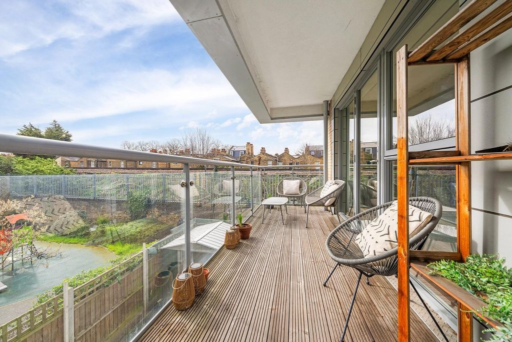 Property photo 2 of 18 Terrace (2).Jpg