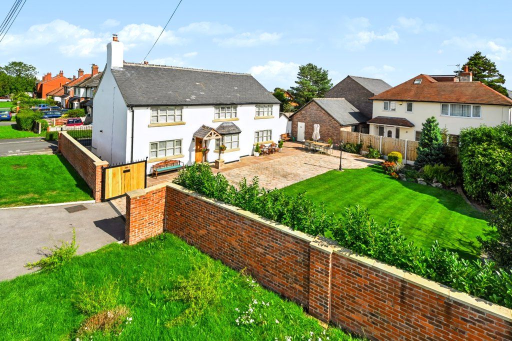 Property photo 3 of 57