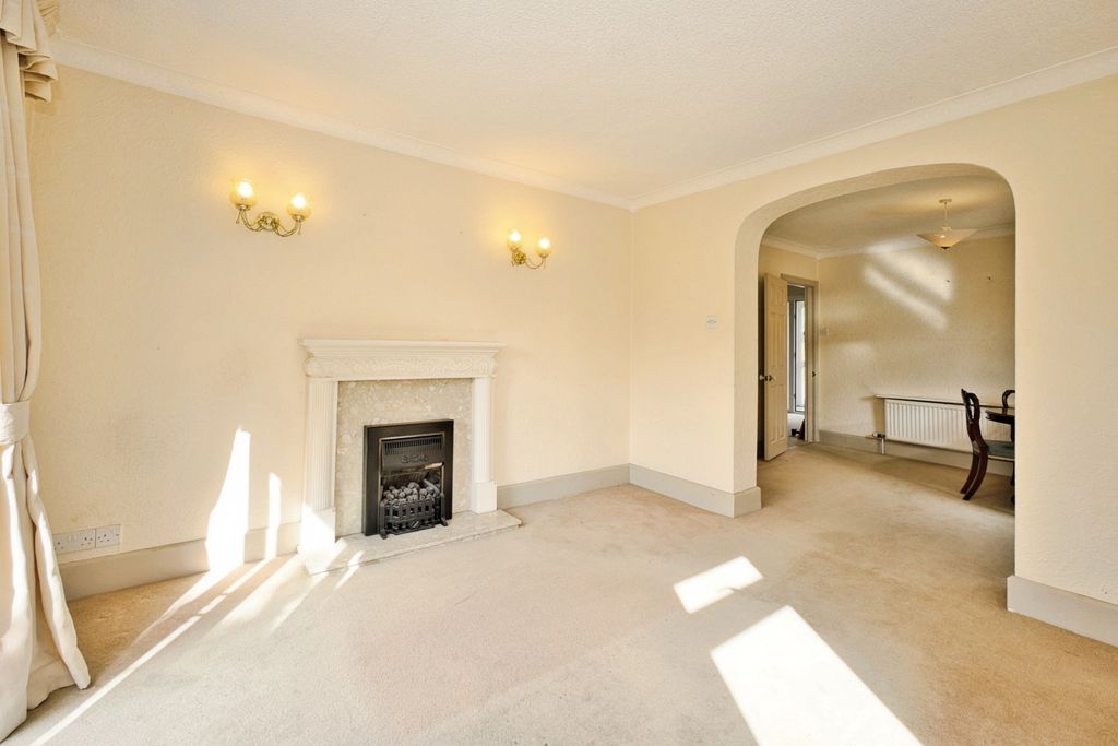 Property photo 2 of 21 Pbox-Img.Jpg