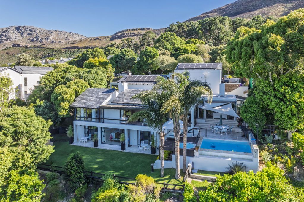 Property photo 1 of 53 Kw1722289