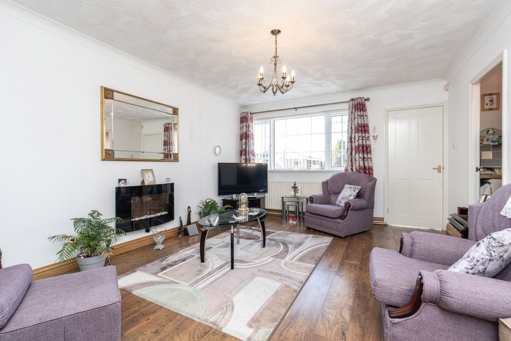 Property photo 2 of 17 Dsc02520