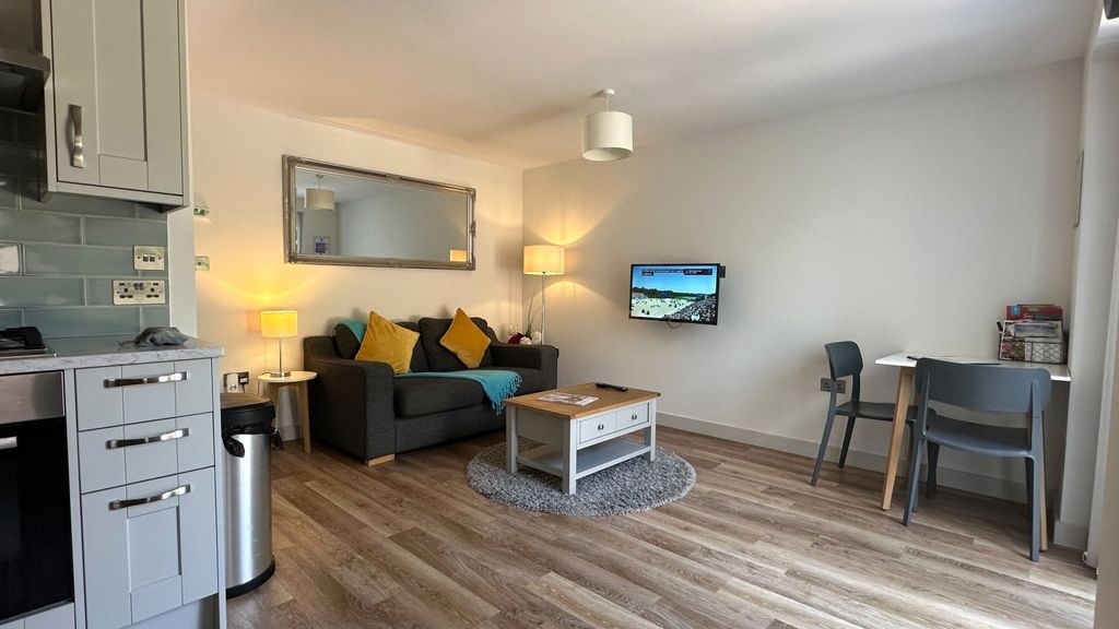 Property photo 1 of 11 Picture No. 09