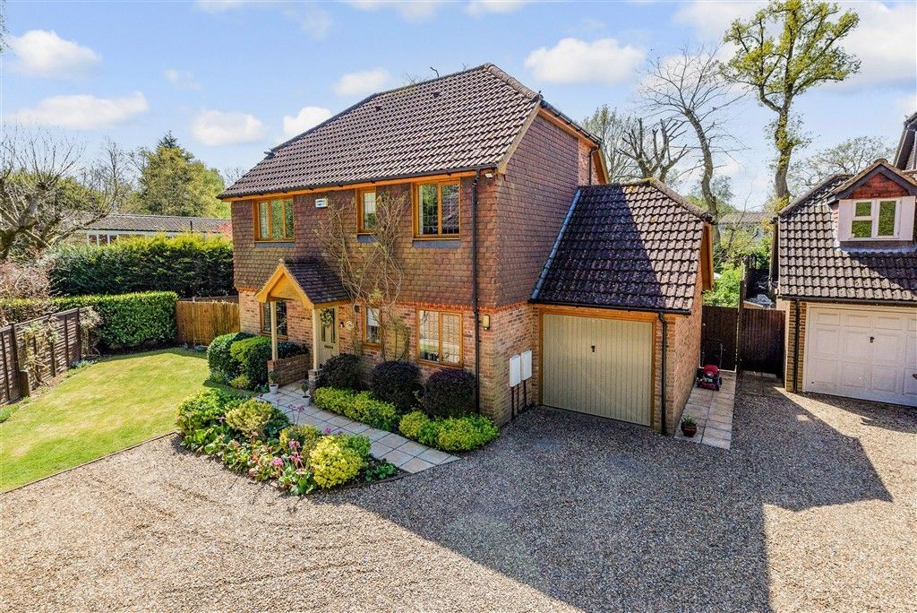 Property photo 1 of 14 External (Web)