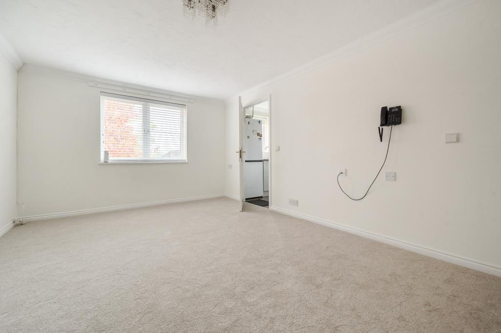 Property photo 2 of 24 Living Area