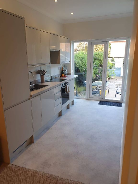 Property photo 3 of 13 6