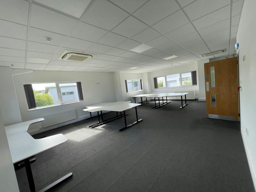 Property photo 2 of 17 Img-20250731-Wa0098.Jpg