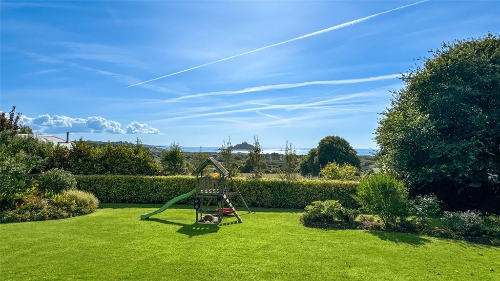 Property photo 3 of 24 Picture No. 31