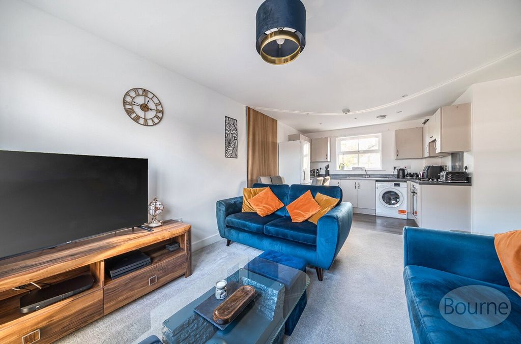 Property photo 3 of 16 Picture No. 07