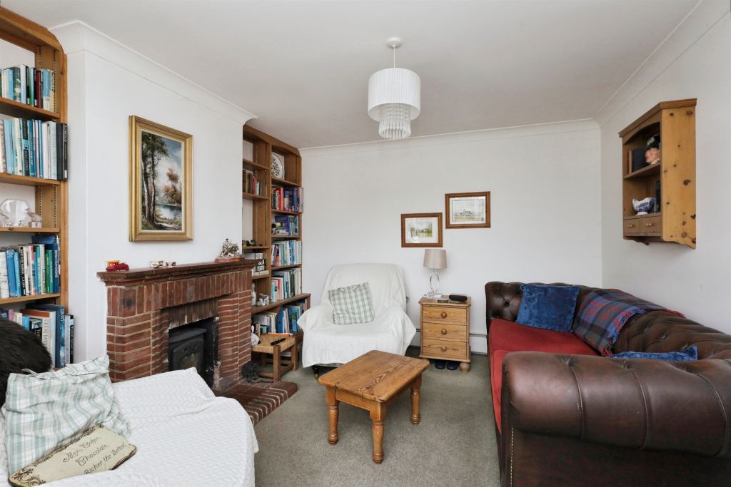 Property photo 3 of 17